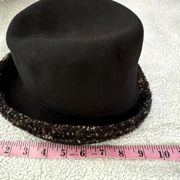 Filippo Catarzi Black with knit multi colored brim end 100% wool made in Italy. - Picture 13 of 13